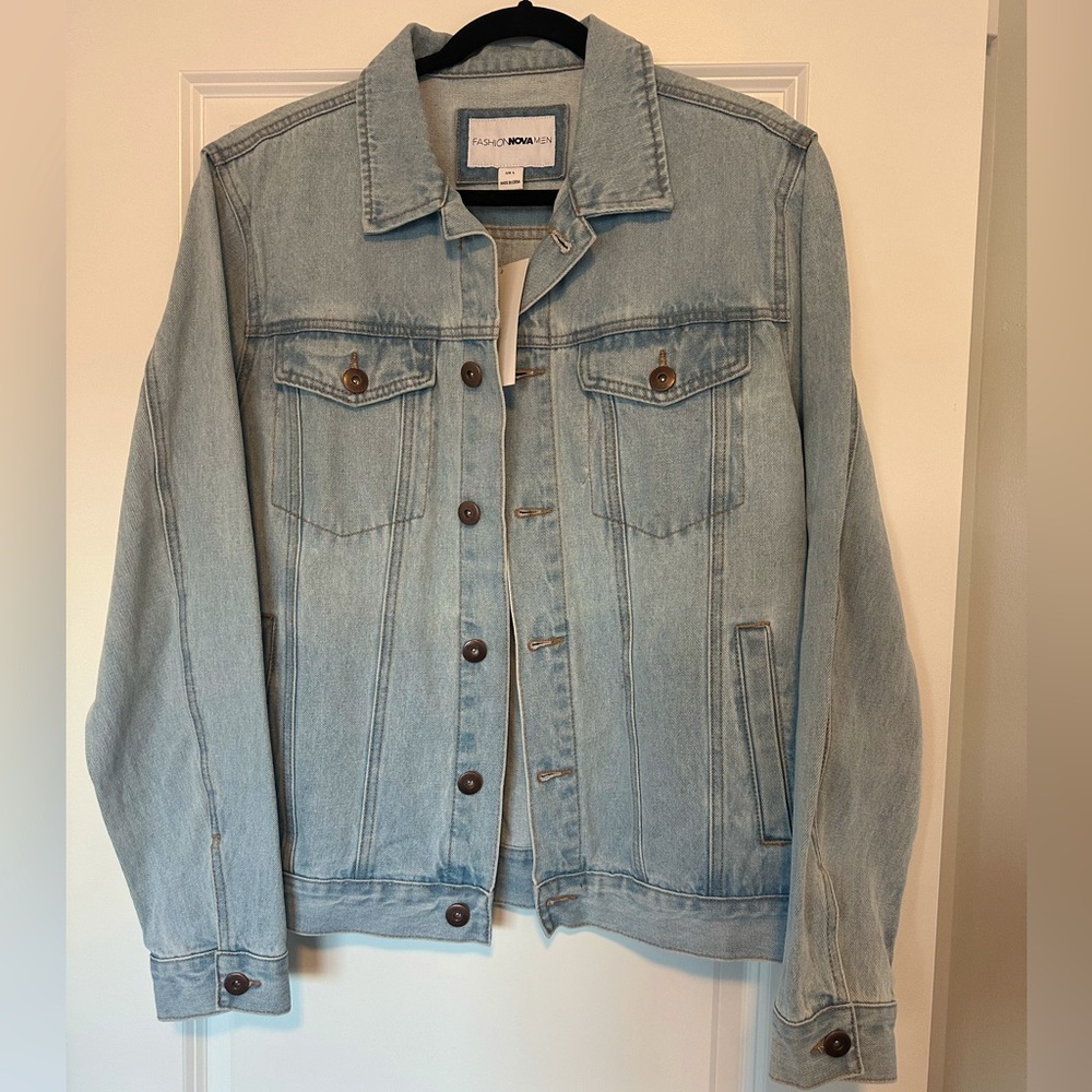 Denim jacket NWT